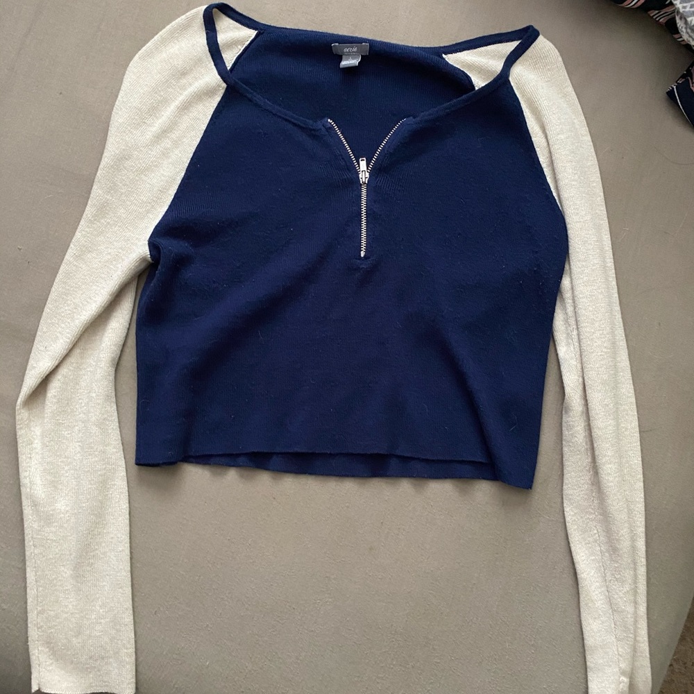 Aerie long sleeve crop